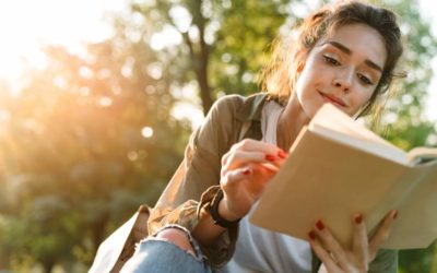 5 Speed Reading Tips for a Busy Professional